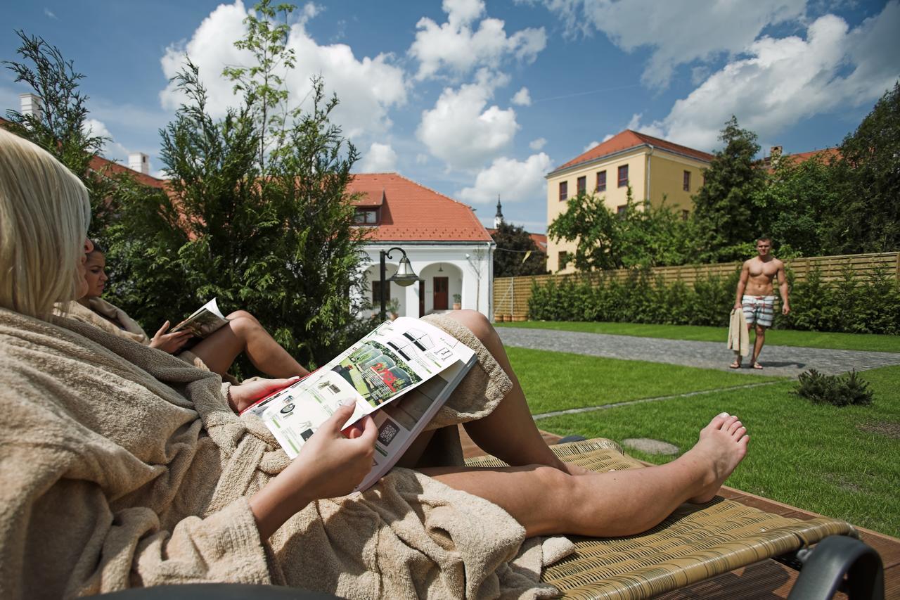 Hotel Historia & Historante Veszprém Eksteriør billede